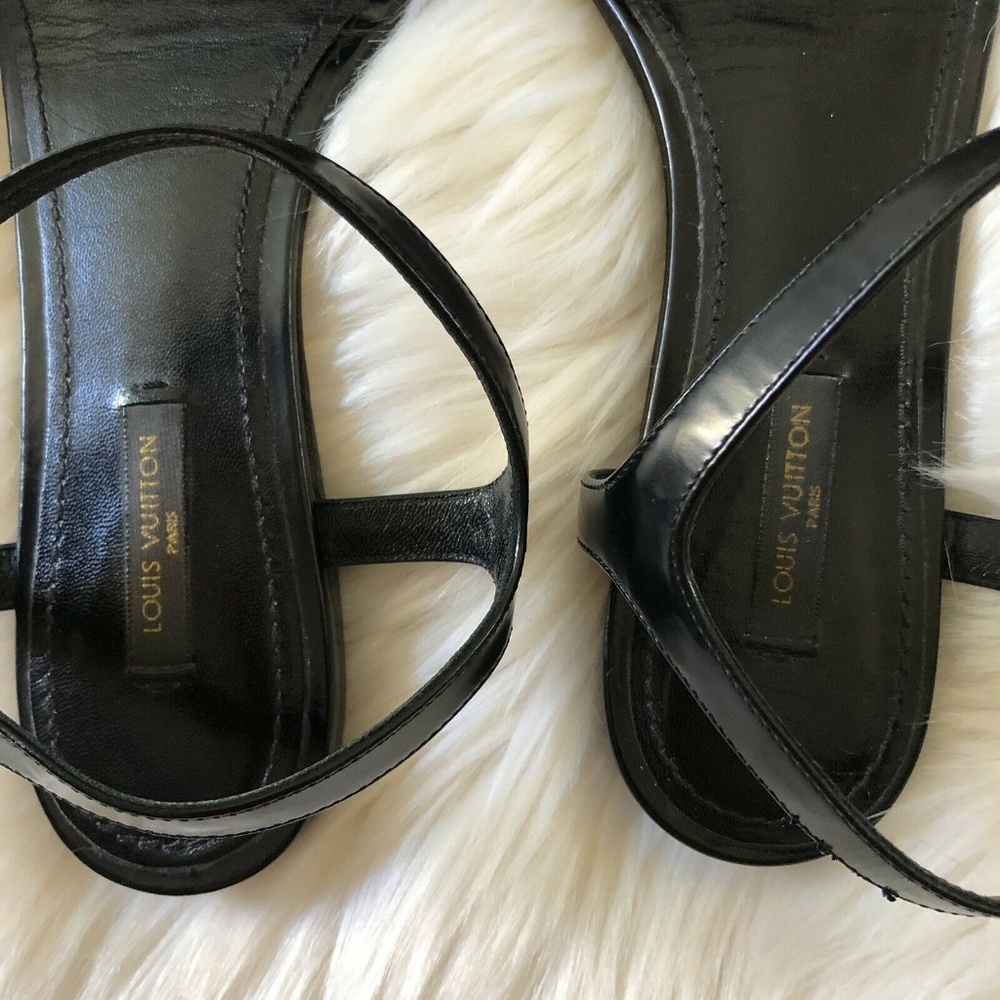 Louis Vuitton Two Tone Studs Strap Open Toe Sandal - Picture 3 of 8